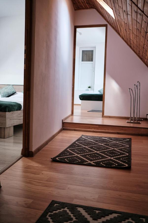 Londof Housing City Center Brasov公寓 外观 照片